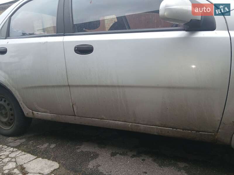 Седан Chevrolet Aveo 2006 в Києві фото 6 Седан Chevrolet Aveo 2006 в Києві