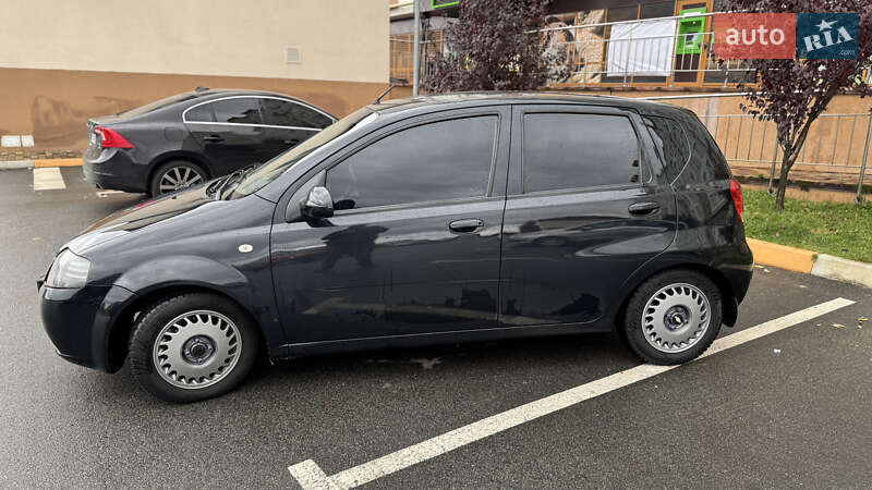 Хетчбек Chevrolet Aveo 2008 в Києві фото 6 Хетчбек Chevrolet Aveo 2008 в Києві