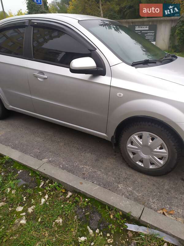 Седан Chevrolet Aveo 2007 в Тернополі
