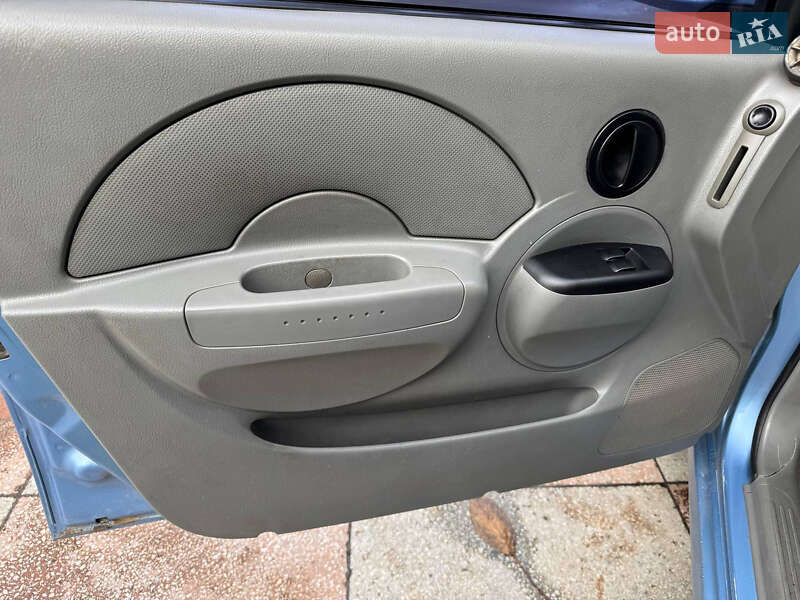 Седан Chevrolet Aveo 2005 в Одесі
