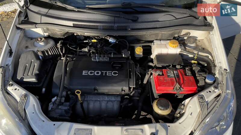 Хэтчбек Chevrolet Aveo 2010 в Одессе фото 8 Хэтчбек Chevrolet Aveo 2010 в Одессе