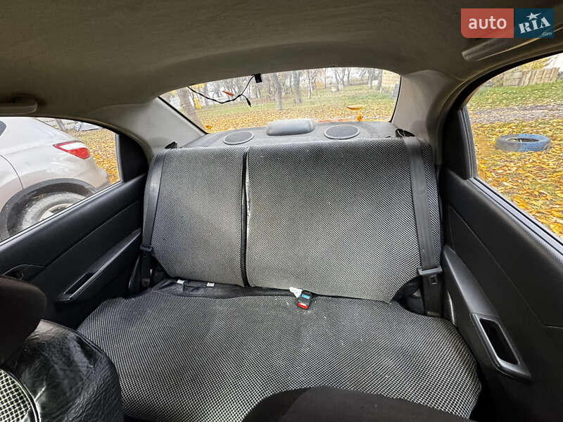 Седан Chevrolet Aveo 2006 в Берегово фото 9 Седан Chevrolet Aveo 2006 в Берегово