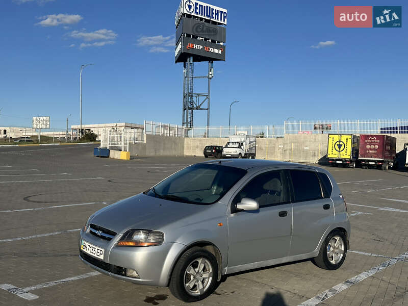 Хэтчбек Chevrolet Aveo 2005 в Одессе