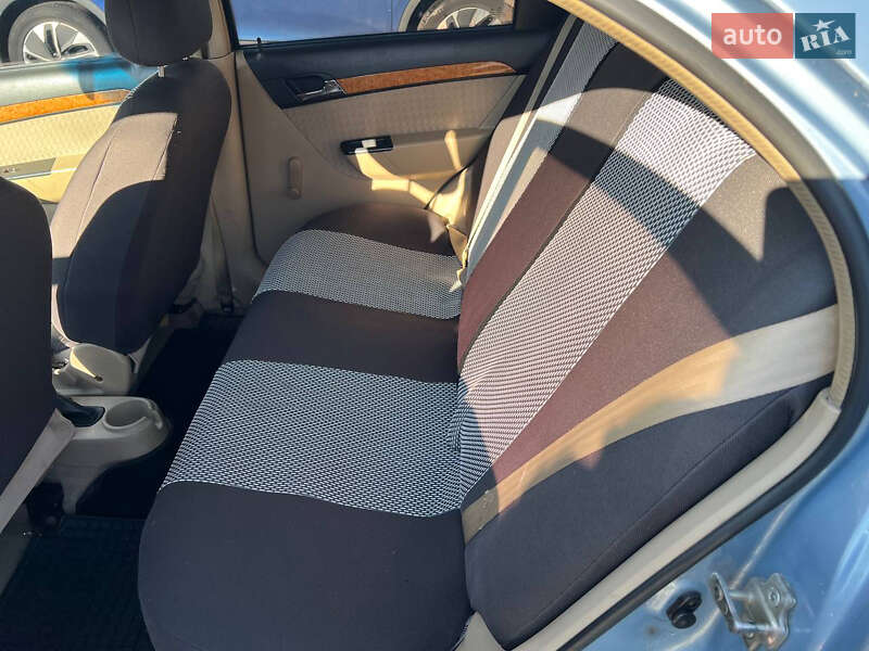 Седан Chevrolet Aveo 2007 в Львове фото 3 Седан Chevrolet Aveo 2007 в Львове