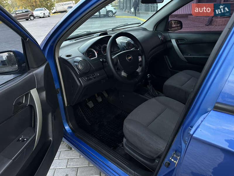 Седан Chevrolet Aveo 2007 в Каменском
