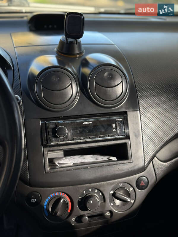 Седан Chevrolet Aveo 2006 в Николаеве фото 14 Седан Chevrolet Aveo 2006 в Николаеве