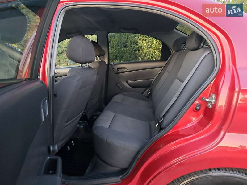 Седан Chevrolet Aveo 2007 в Хмельницком фото 36 Седан Chevrolet Aveo 2007 в Хмельницком
