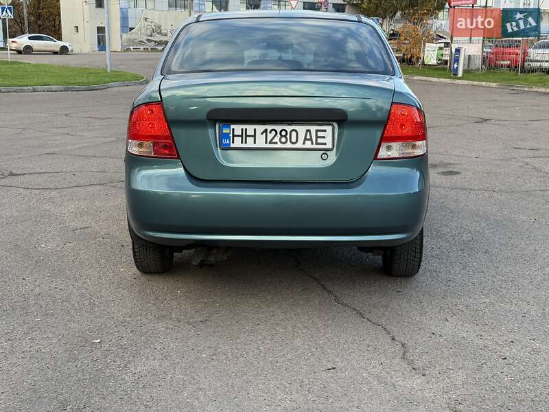 Седан Chevrolet Aveo 2005 в Николаеве фото 4 Седан Chevrolet Aveo 2005 в Николаеве