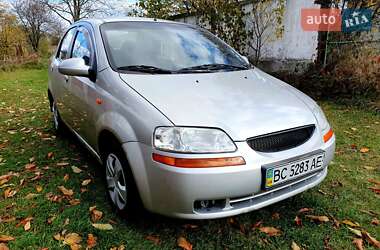 Седан Chevrolet Aveo 2005 в Стрые Седан Chevrolet Aveo 2005 в Стрые