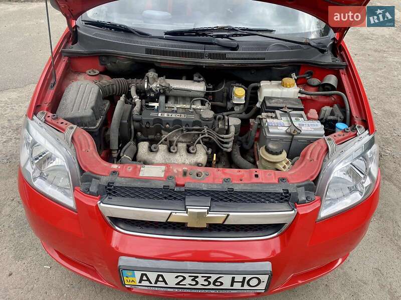 Седан Chevrolet Aveo 2008 в Киеве