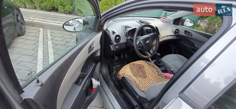 Хэтчбек Chevrolet Aveo 2012 в Сколе фото 3 Хэтчбек Chevrolet Aveo 2012 в Сколе