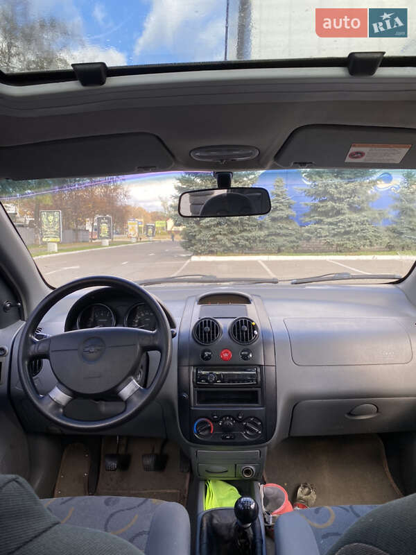 Хэтчбек Chevrolet Aveo 2005 в Броварах