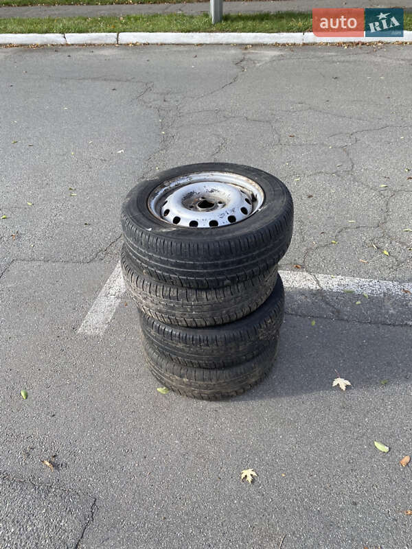 Хэтчбек Chevrolet Aveo 2005 в Броварах