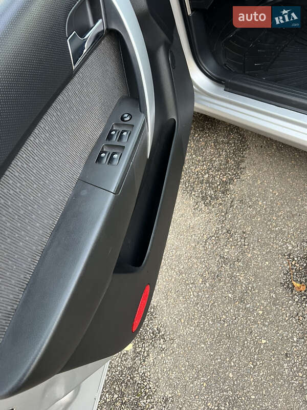 Седан Chevrolet Aveo 2011 в Апостолово