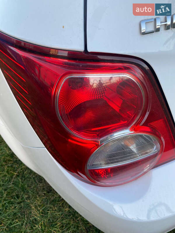 Седан Chevrolet Aveo 2012 в Кам'янець-Подільському фото 9 Седан Chevrolet Aveo 2012 в Кам'янець-Подільському