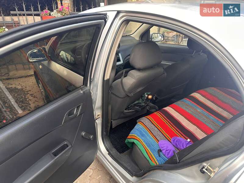 Седан Chevrolet Aveo 2007 в Тернополі