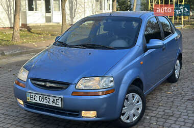 Седан Chevrolet Aveo 2005 в Львові