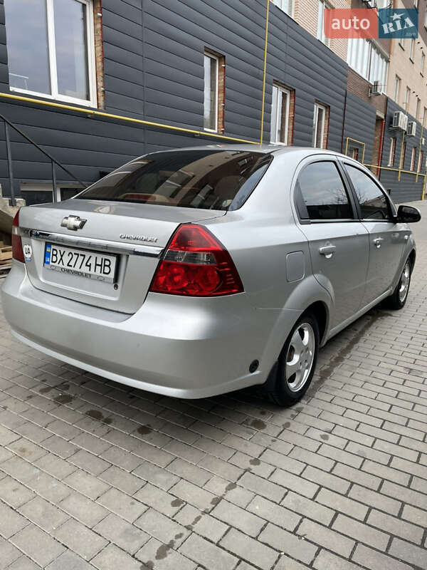 Седан Chevrolet Aveo 2007 в Полонном