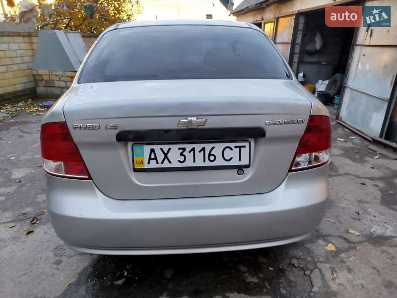 Седан Chevrolet Aveo 2005 в Харькове