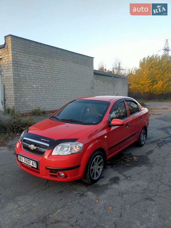 Седан Chevrolet Aveo 2008 в Кременчуге