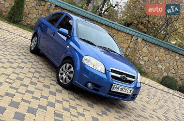 Седан Chevrolet Aveo 2011 в Могилев-Подольске