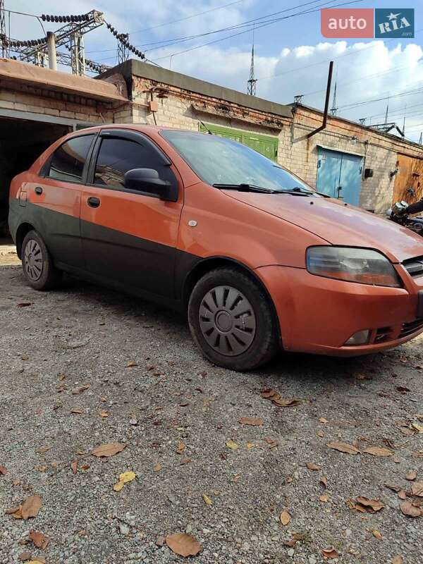 Седан Chevrolet Aveo 2006 в Запорожье фото 2 Седан Chevrolet Aveo 2006 в Запорожье