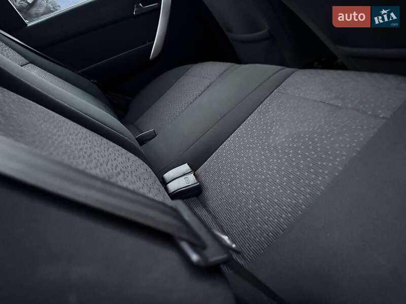 Седан Chevrolet Aveo 2011 в Охтирці