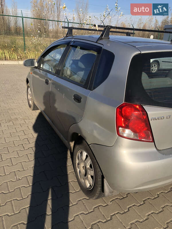 Хэтчбек Chevrolet Aveo 2005 в Сеньковке фото 6 Хэтчбек Chevrolet Aveo 2005 в Сеньковке