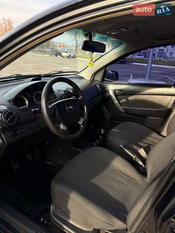 Седан Chevrolet Aveo 2008 в Житомире