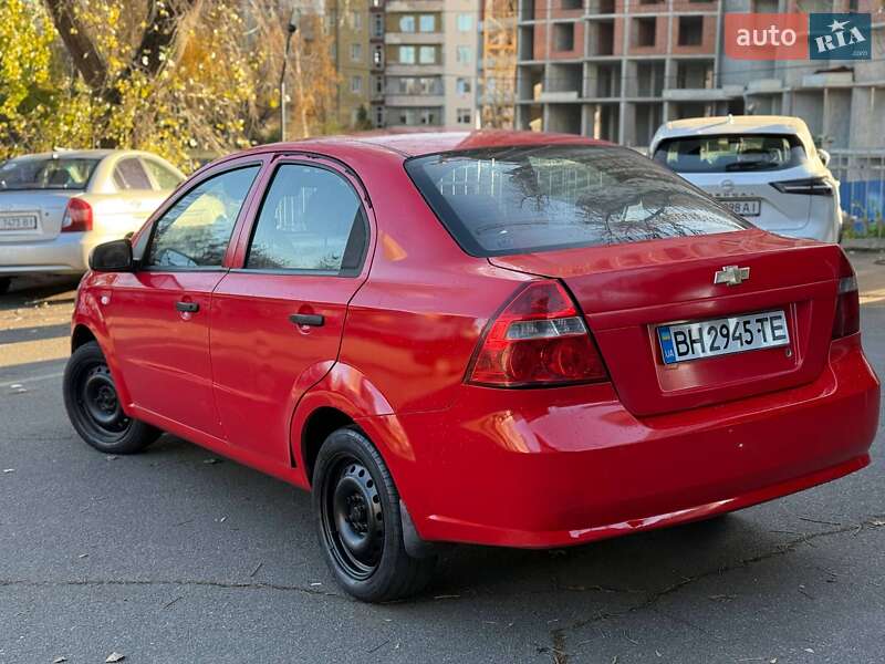 Седан Chevrolet Aveo 2007 в Киеве