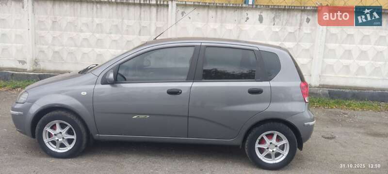 Хэтчбек Chevrolet Aveo 2007 в Житомире фото 3 Хэтчбек Chevrolet Aveo 2007 в Житомире