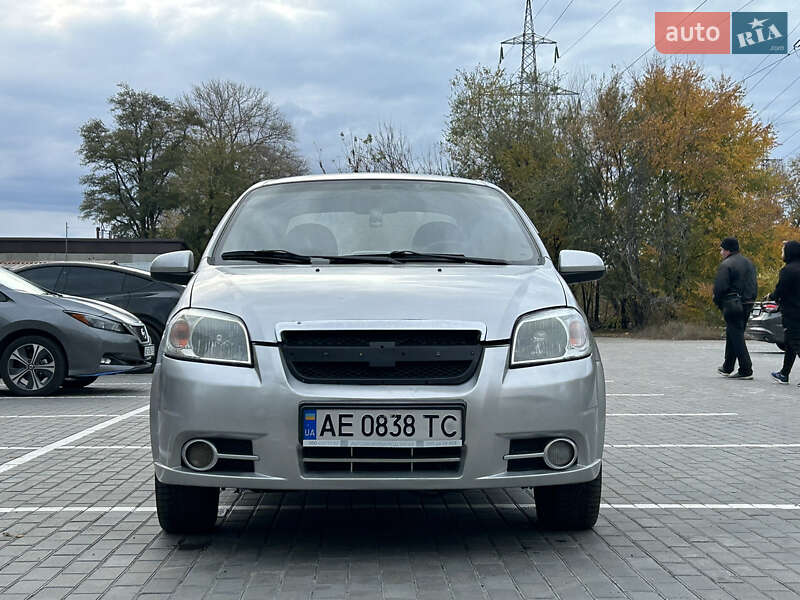 Седан Chevrolet Aveo 2007 в Днепре