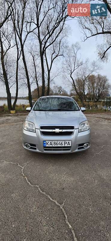 Седан Chevrolet Aveo 2006 в Прилуках