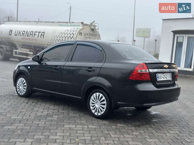 Седан Chevrolet Aveo 2008 в Хмельницькому