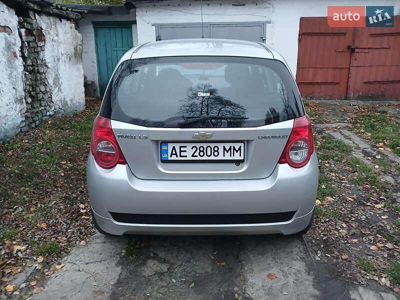 Хэтчбек Chevrolet Aveo 2010 в Першотравенске