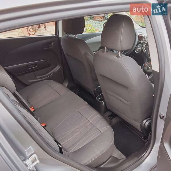 Хетчбек Chevrolet Aveo 2012 в Луцьку