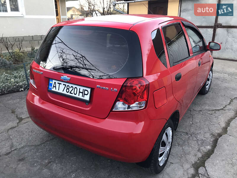 Хэтчбек Chevrolet Aveo 2004 в Надворной фото 5 Хэтчбек Chevrolet Aveo 2004 в Надворной