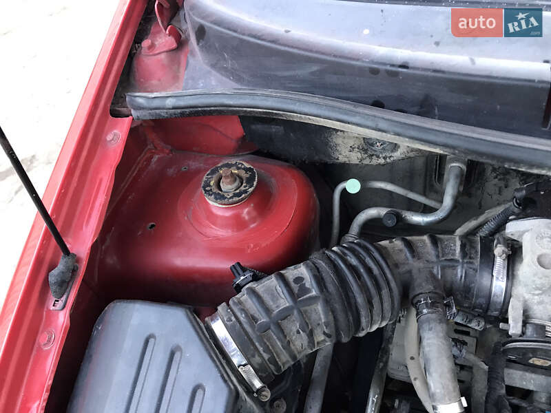 Хэтчбек Chevrolet Aveo 2004 в Надворной фото 20 Хэтчбек Chevrolet Aveo 2004 в Надворной