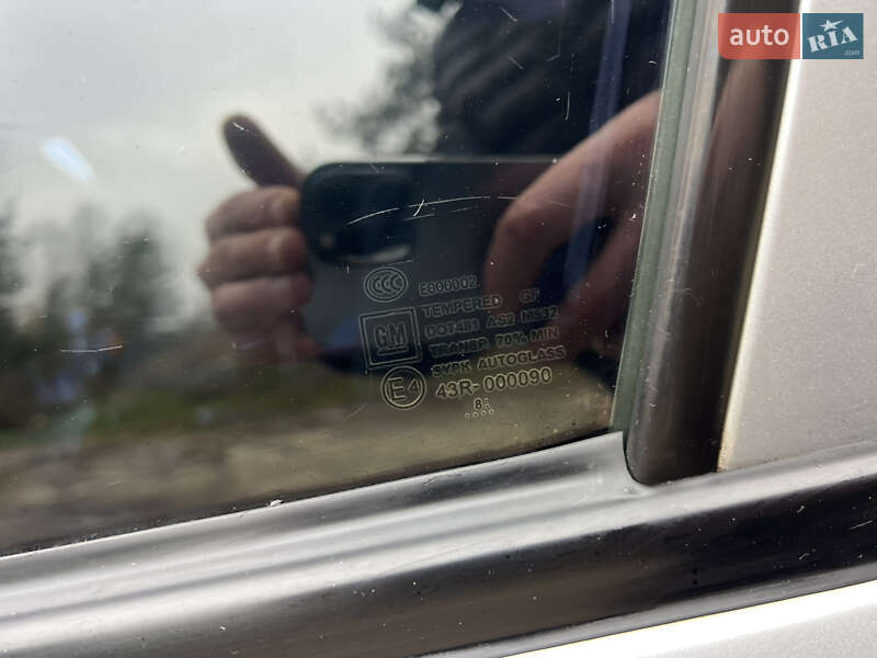 Седан Chevrolet Aveo 2009 в Киеве