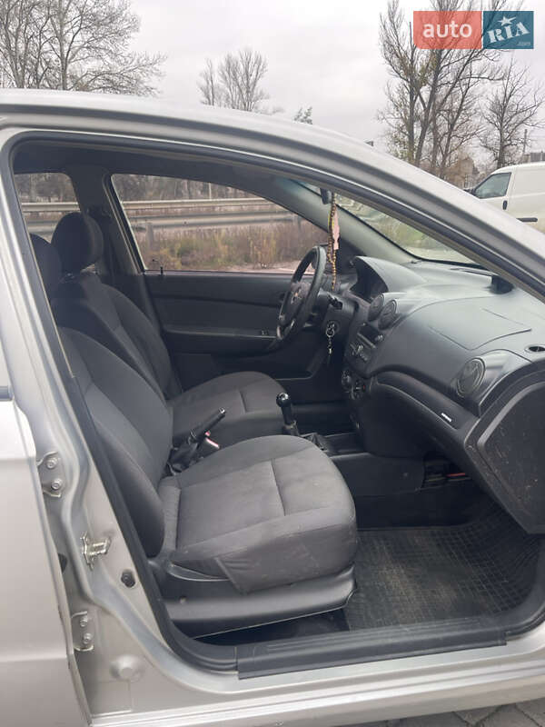 Седан Chevrolet Aveo 2008 в Харькове