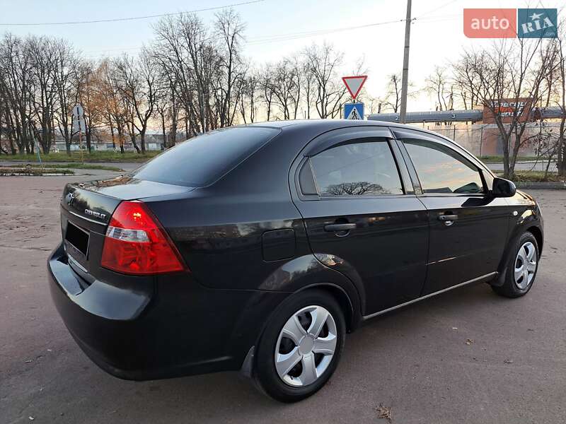 Седан Chevrolet Aveo 2007 в Шостке