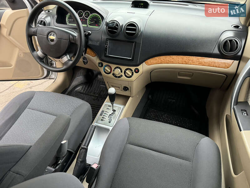 Седан Chevrolet Aveo 2008 в Хмельницком