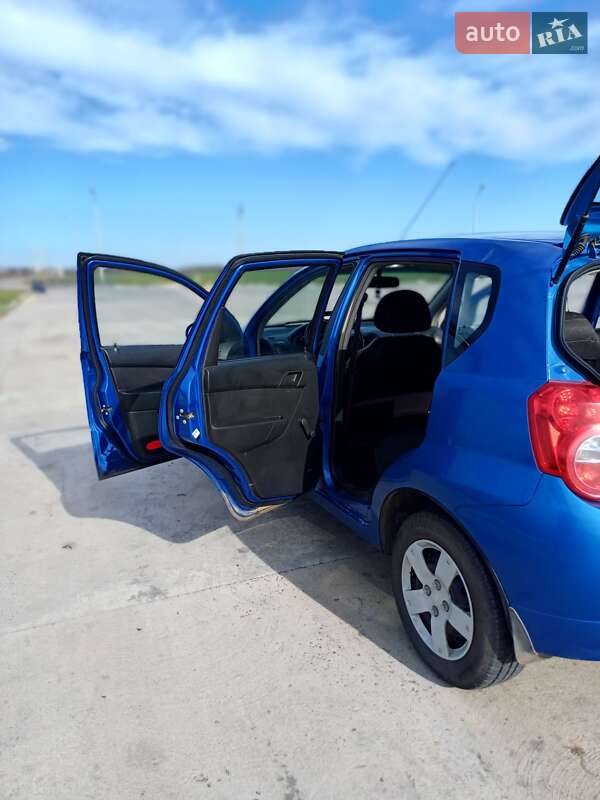 Хетчбек Chevrolet Aveo 2008 в Вознесенську