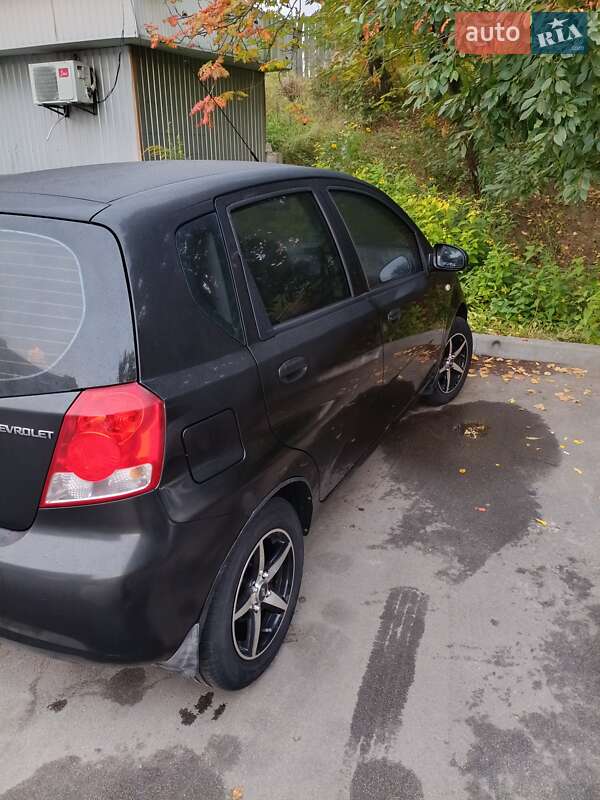 Хетчбек Chevrolet Aveo 2007 в Обухові