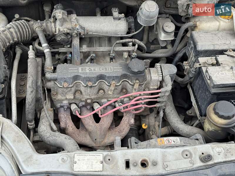 Седан Chevrolet Aveo 2005 в Білій Церкві