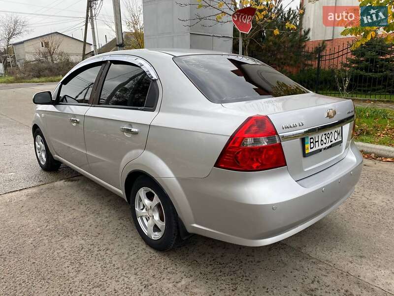 Седан Chevrolet Aveo 2007 в Миколаєві