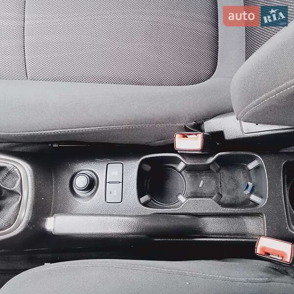 Хэтчбек Chevrolet Aveo 2012 в Луцке фото 28 Хэтчбек Chevrolet Aveo 2012 в Луцке