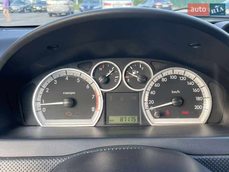 Седан Chevrolet Aveo 2008 в Киеве фото 10 Седан Chevrolet Aveo 2008 в Киеве