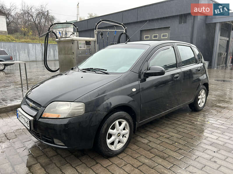 Хэтчбек Chevrolet Aveo 2007 в Малине