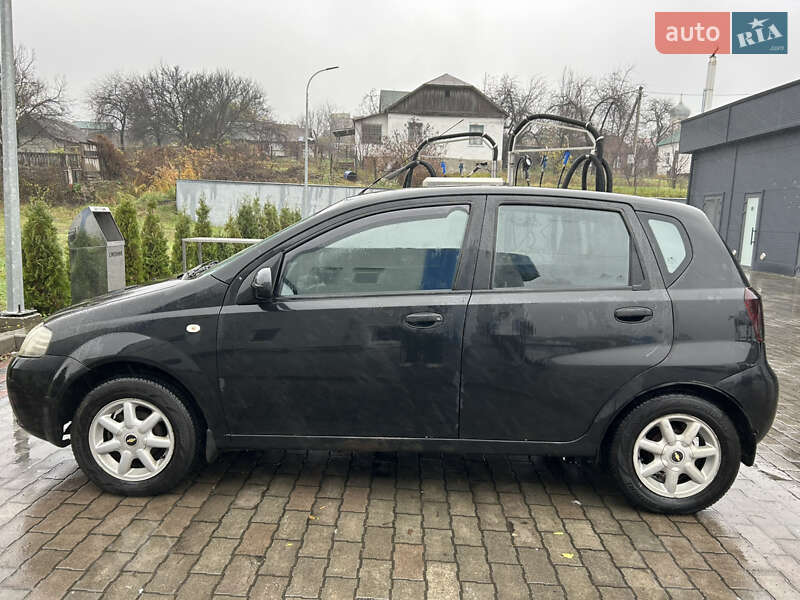 Хэтчбек Chevrolet Aveo 2007 в Малине